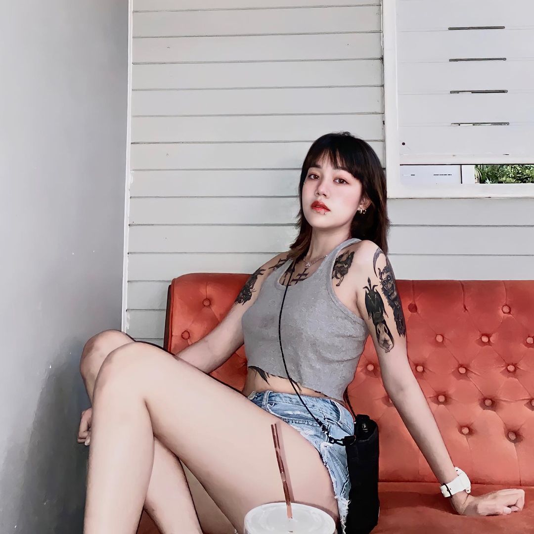 เปิดวาร์ป itsmukkk แบดเกิร์ล ดีเด็ด ใจกล้าอวดเซ็กซี่ สุดสยิวชวนเสียว 